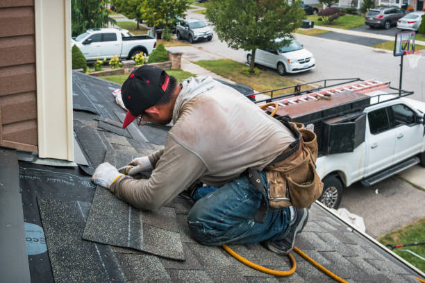 Professional Flat Roof Repair technician working in Franktown, VA